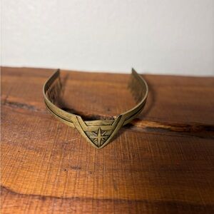 DC Comics Wonder Woman Tiara Crown Gold Metal Costume Headpiece